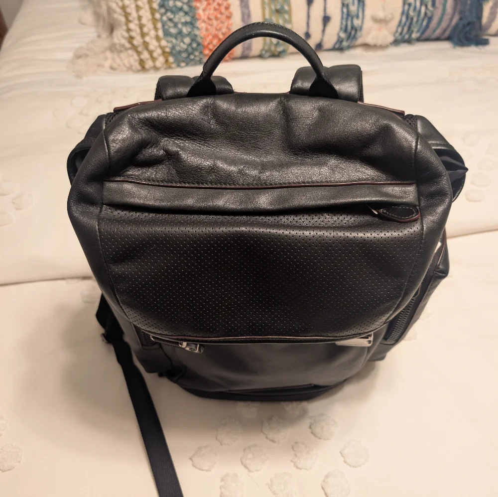 Coach Ranger Backpack - Picture 4 of 7